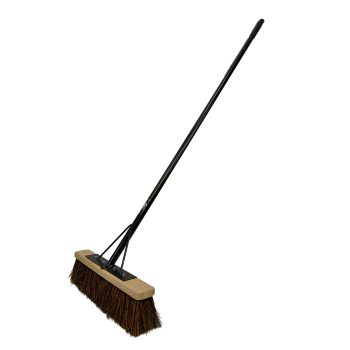 Garage Brush 18in Palmyra with Steel Handle
